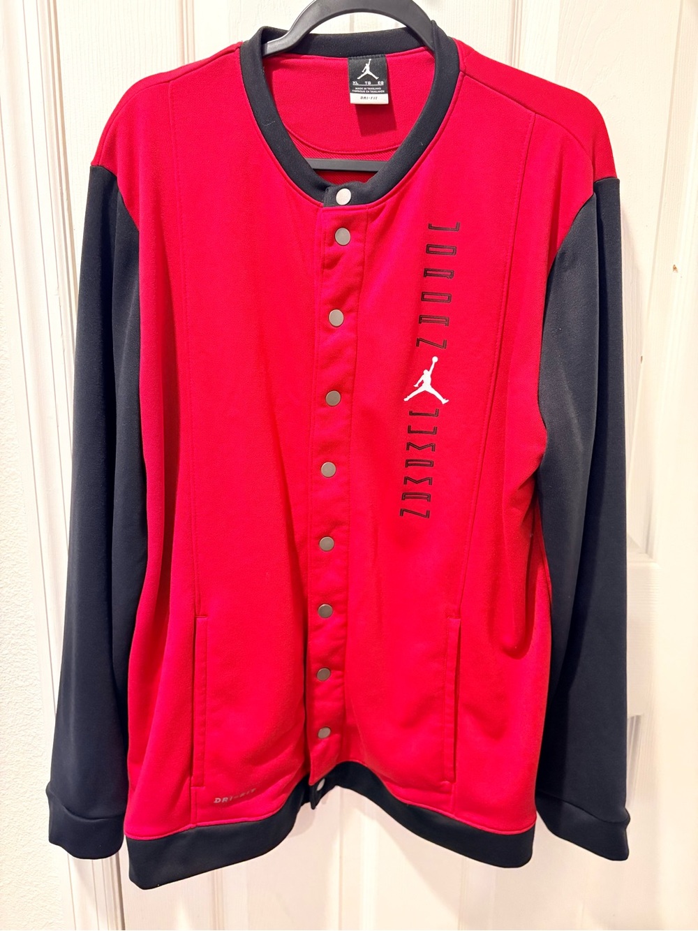 Nike Air Jordan 11 Bred Performance Snap Jacket Red Black Men's XL USED
